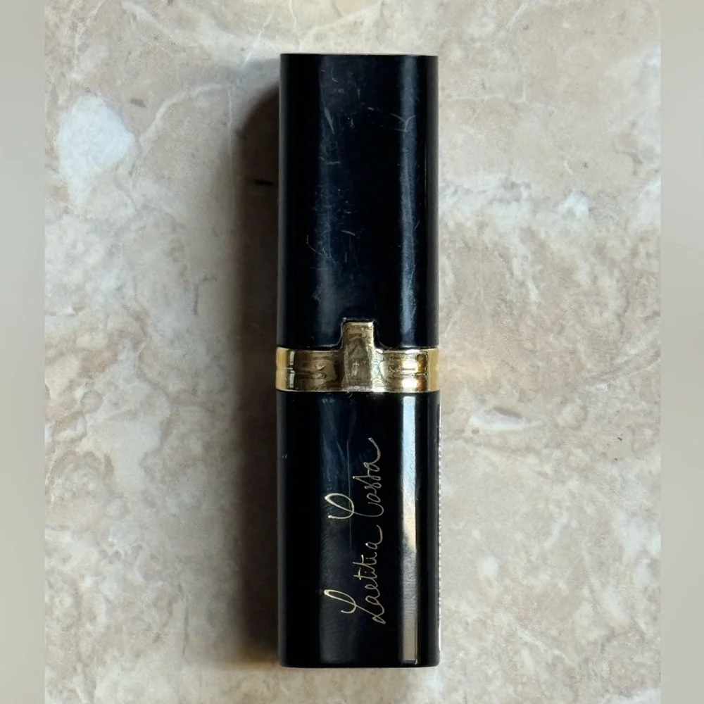 L’Oréal Colour Riche Lipstick 115 Laetitia’s Champagne Pink New